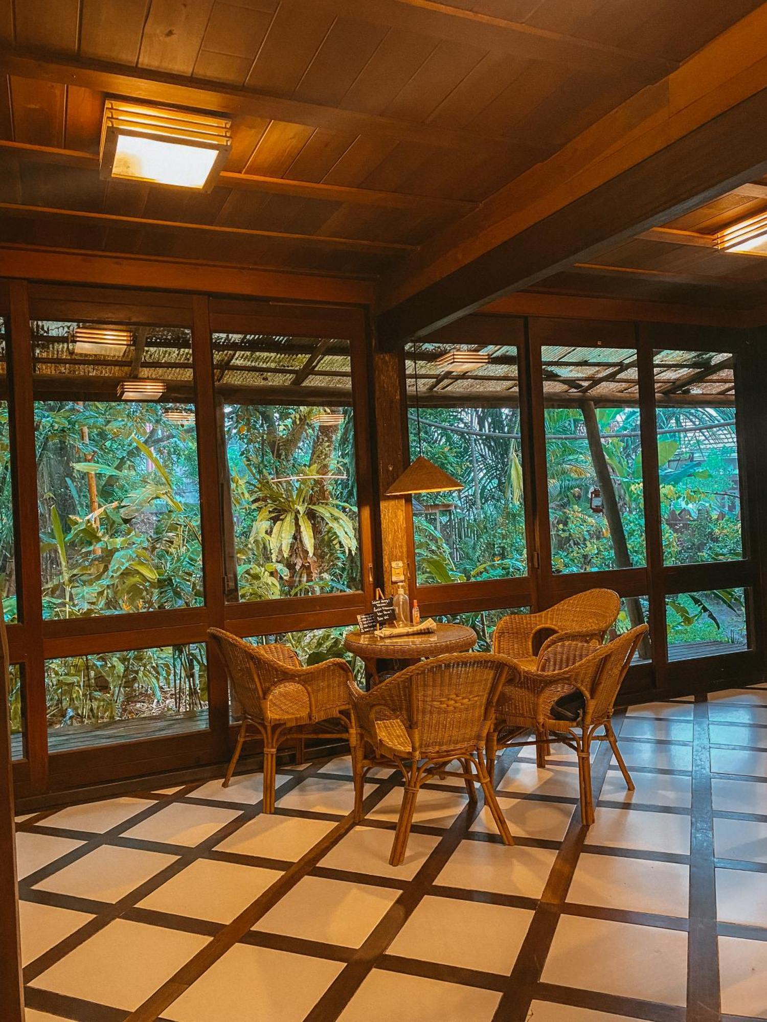 Bukit Raya Guesthouse Palangkaraya Bagian luar foto