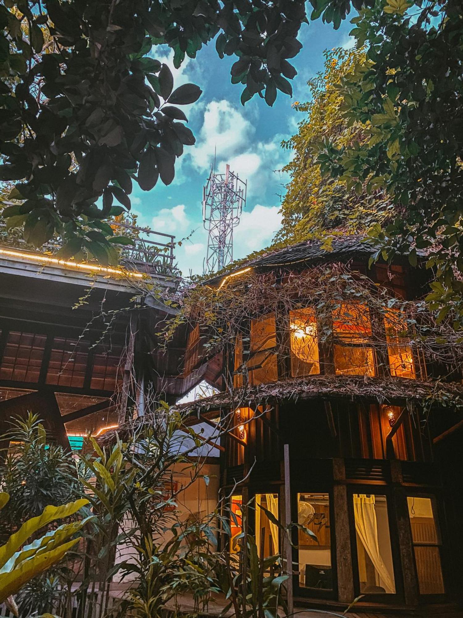 Bukit Raya Guesthouse Palangkaraya Bagian luar foto