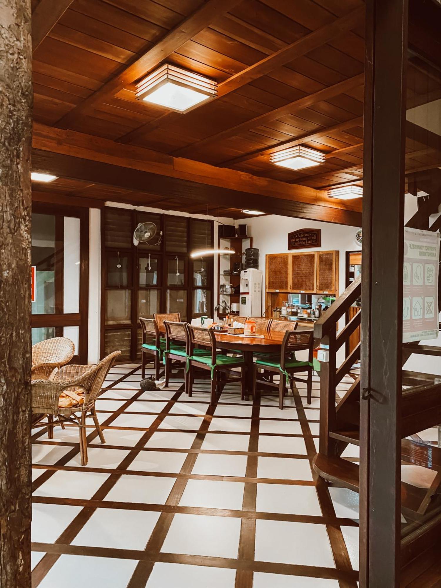 Bukit Raya Guesthouse Palangkaraya Bagian luar foto