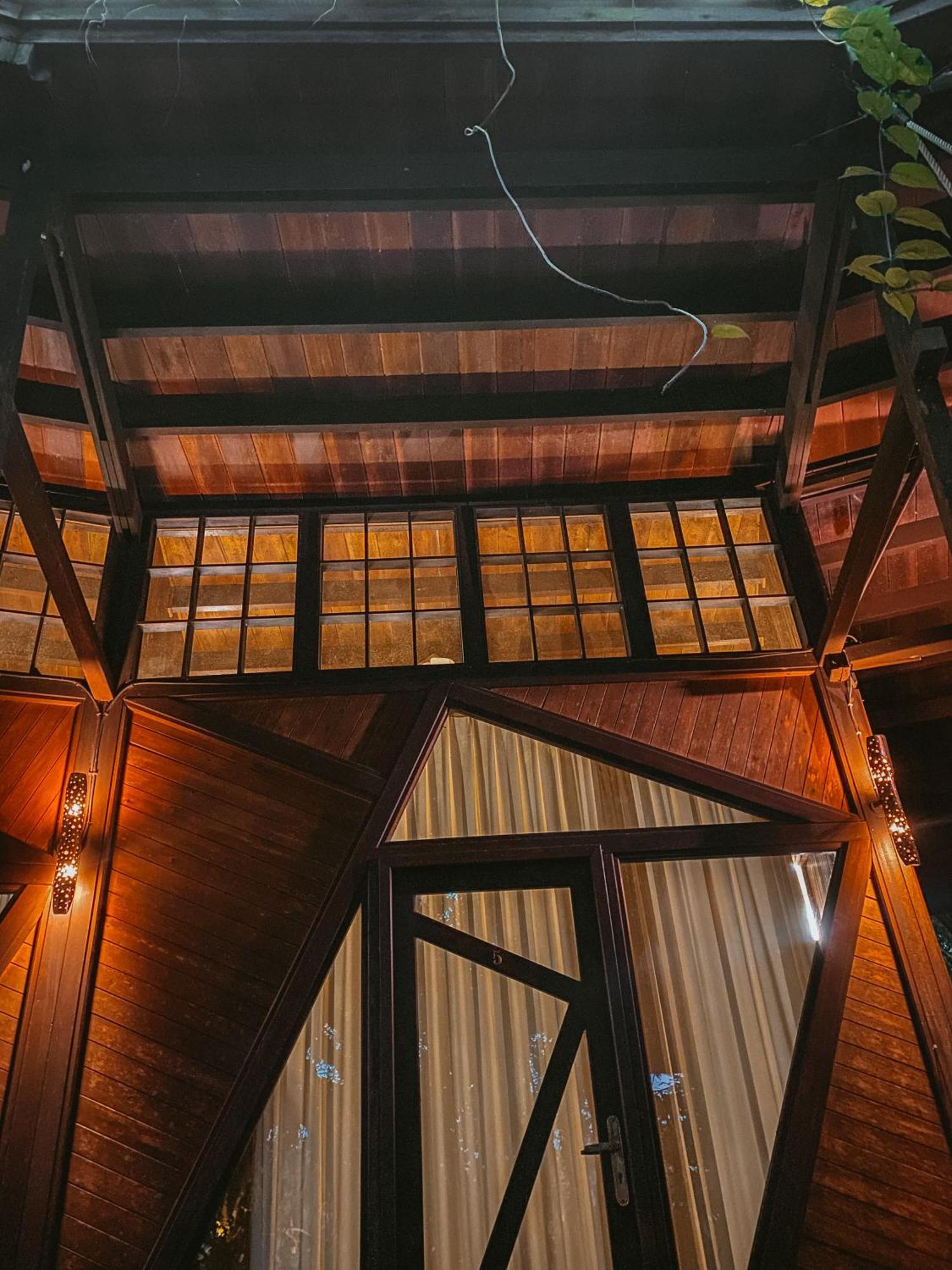 Bukit Raya Guesthouse Palangkaraya Bagian luar foto
