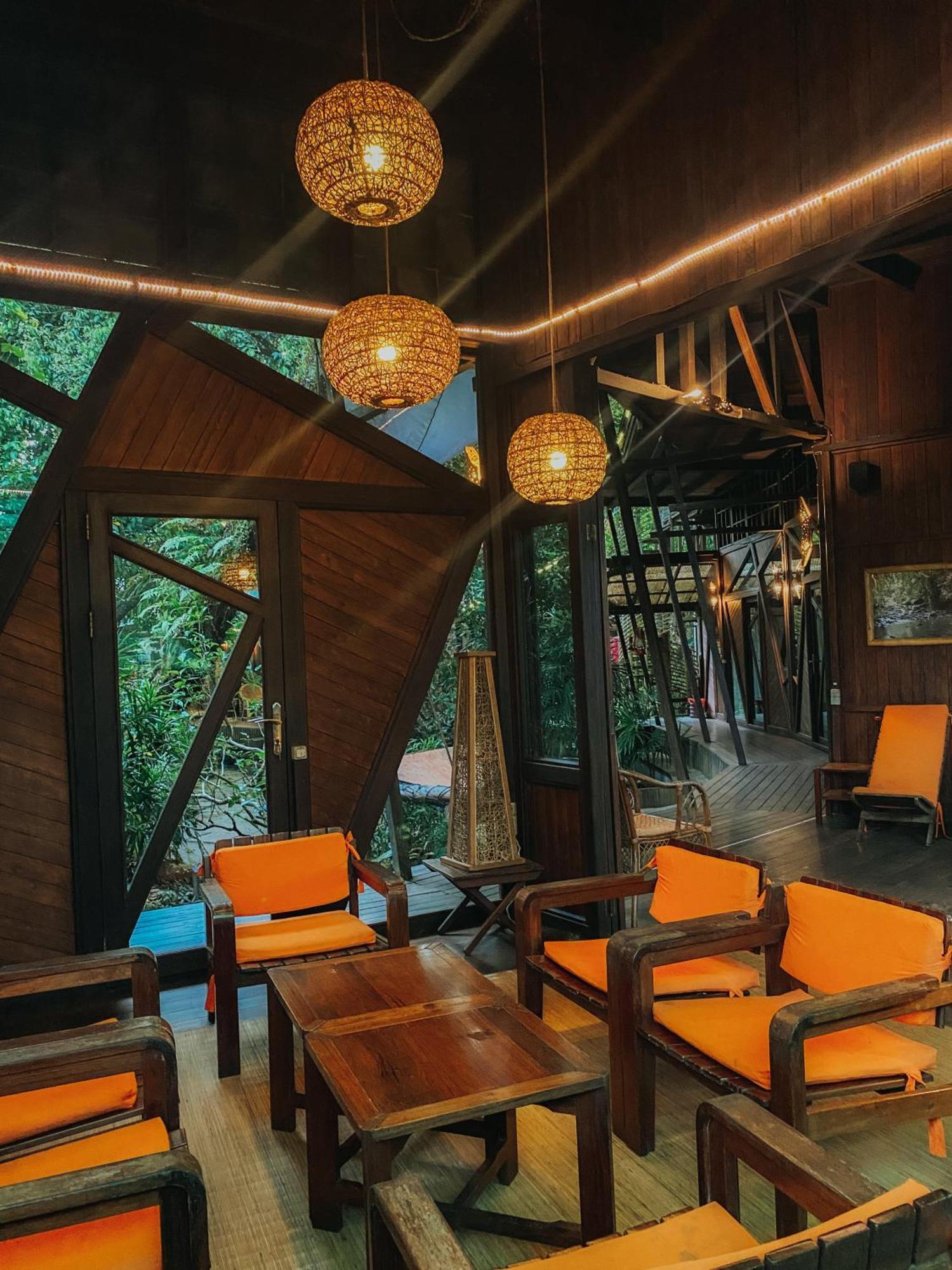 Bukit Raya Guesthouse Palangkaraya Bagian luar foto