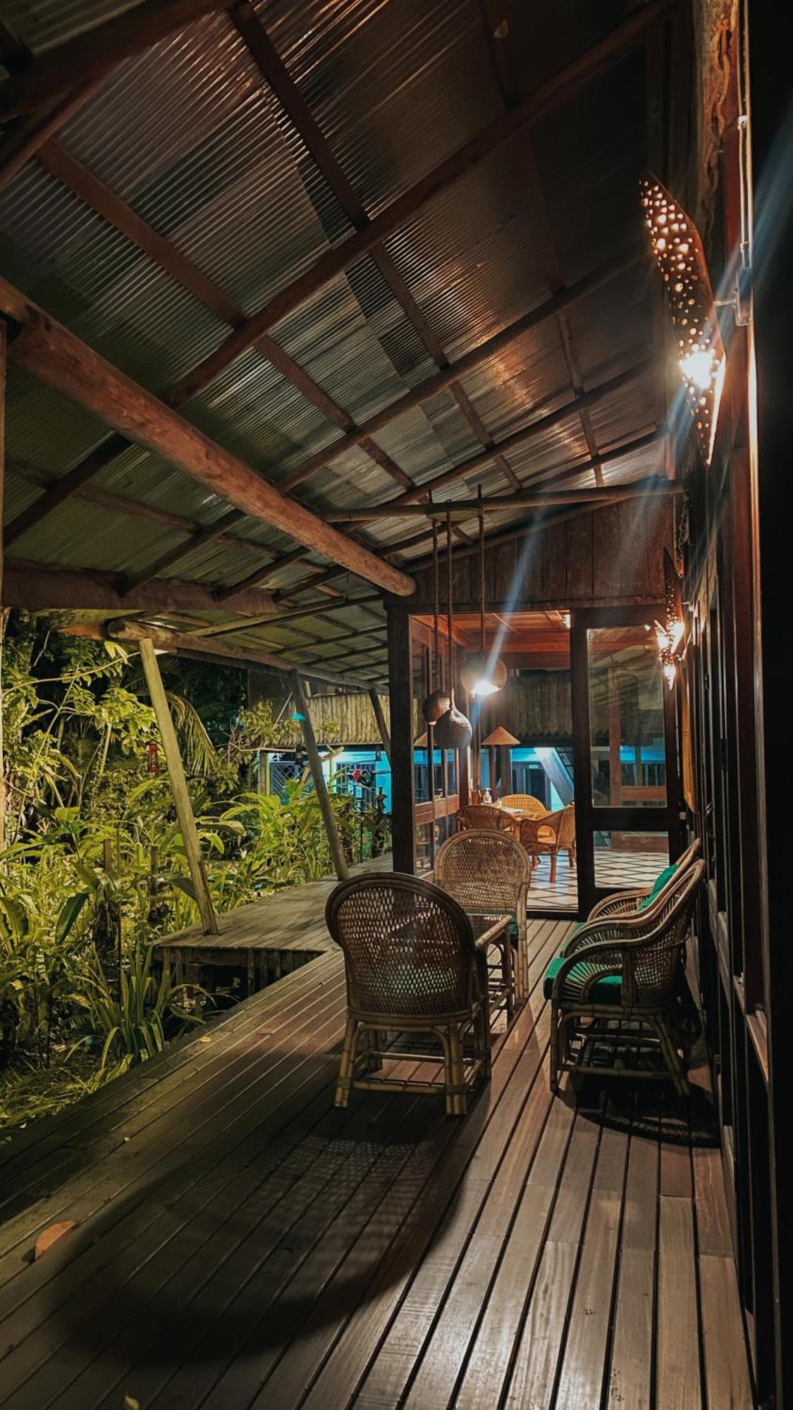 Bukit Raya Guesthouse Palangkaraya Bagian luar foto