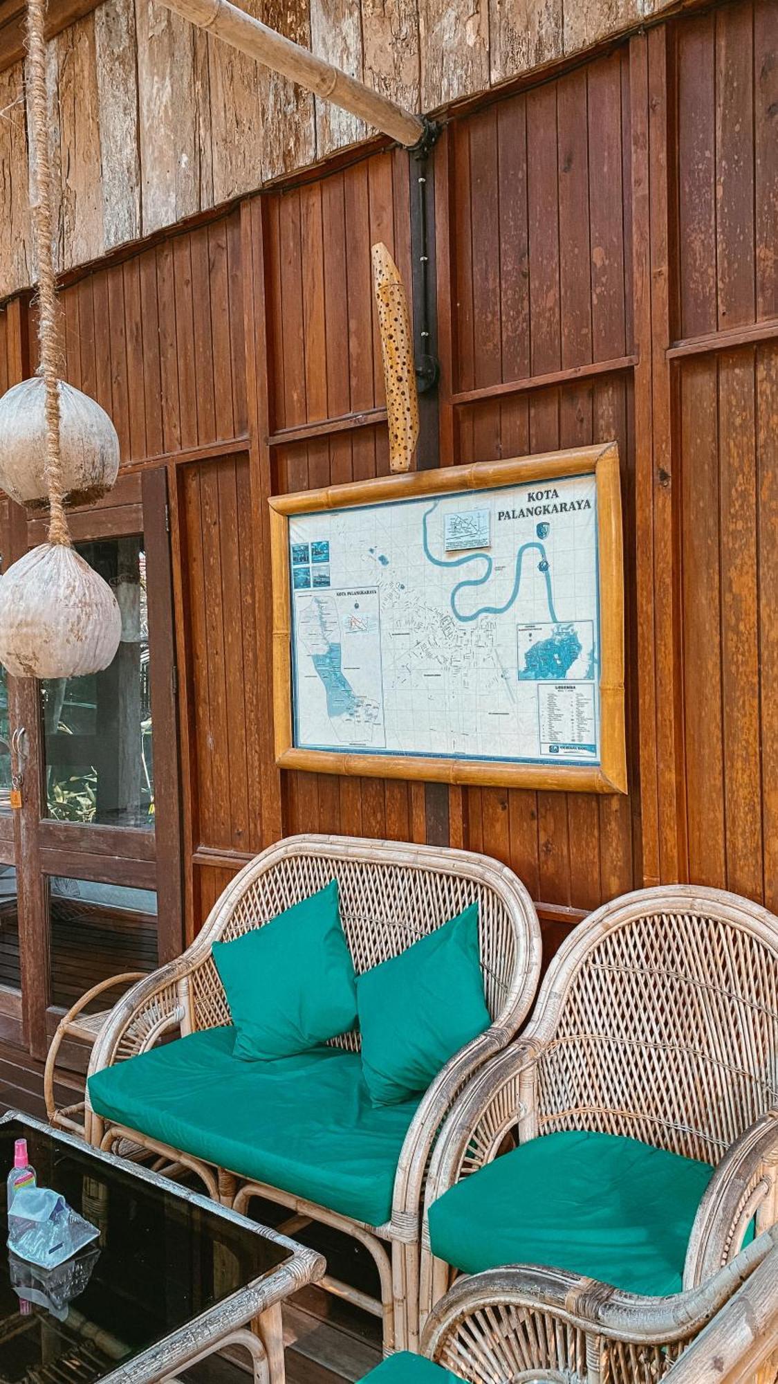Bukit Raya Guesthouse Palangkaraya Bagian luar foto