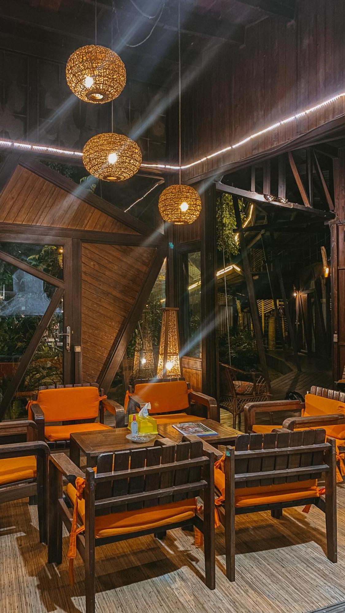 Bukit Raya Guesthouse Palangkaraya Bagian luar foto